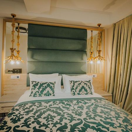 Lostrita - Pastravrie, Hotel & SPA Baia Mare Extérieur photo