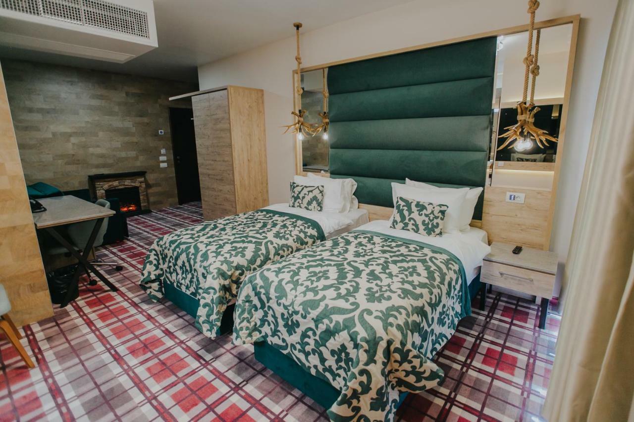 Lostrita - Pastravrie, Hotel & SPA Baia Mare Extérieur photo