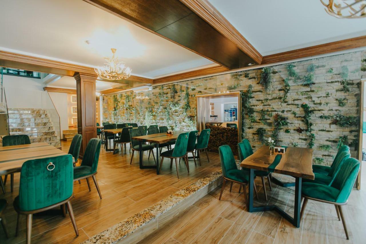 Lostrita - Pastravrie, Hotel & SPA Baia Mare Extérieur photo