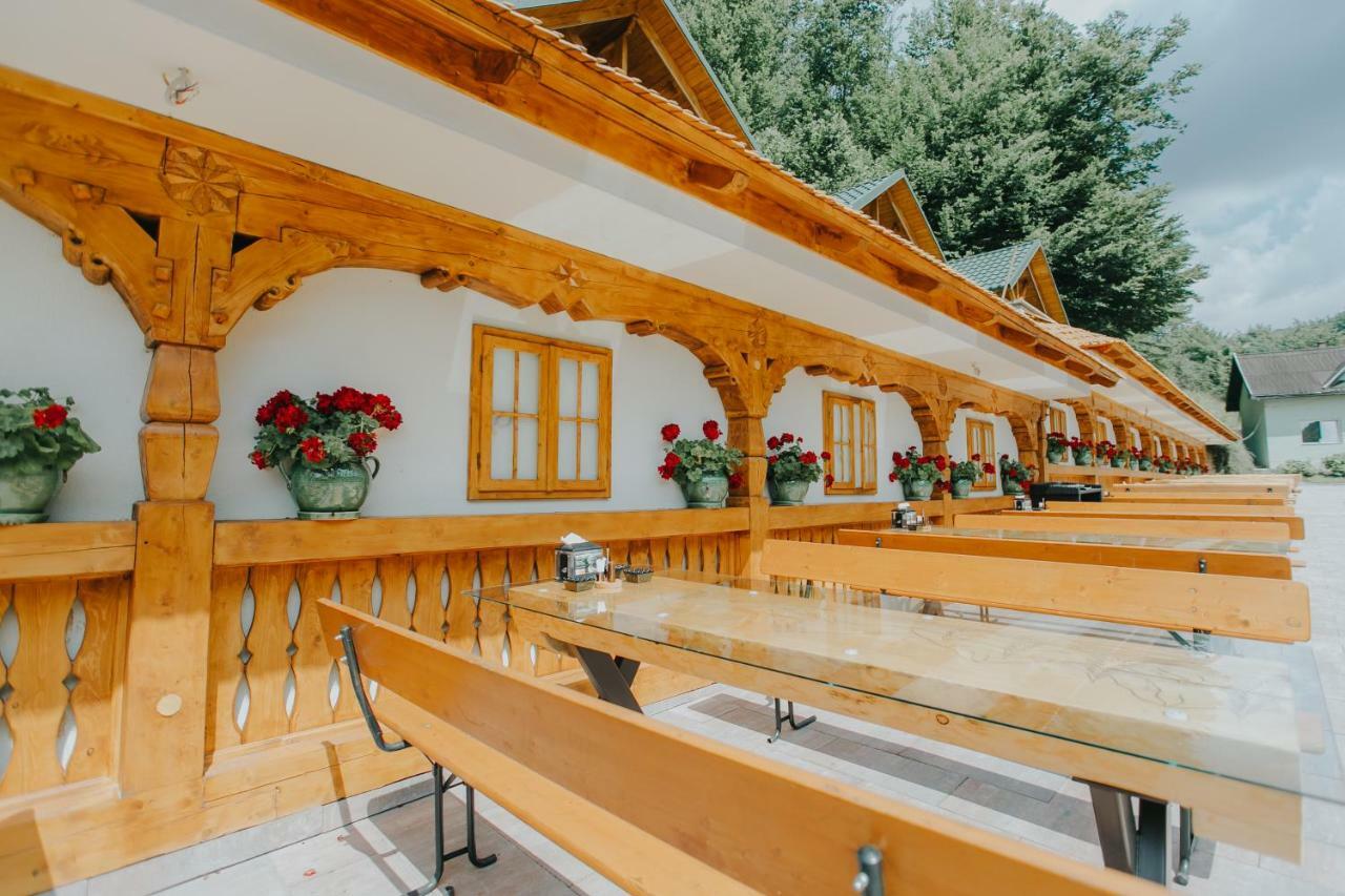 Lostrita - Pastravrie, Hotel & SPA Baia Mare Extérieur photo