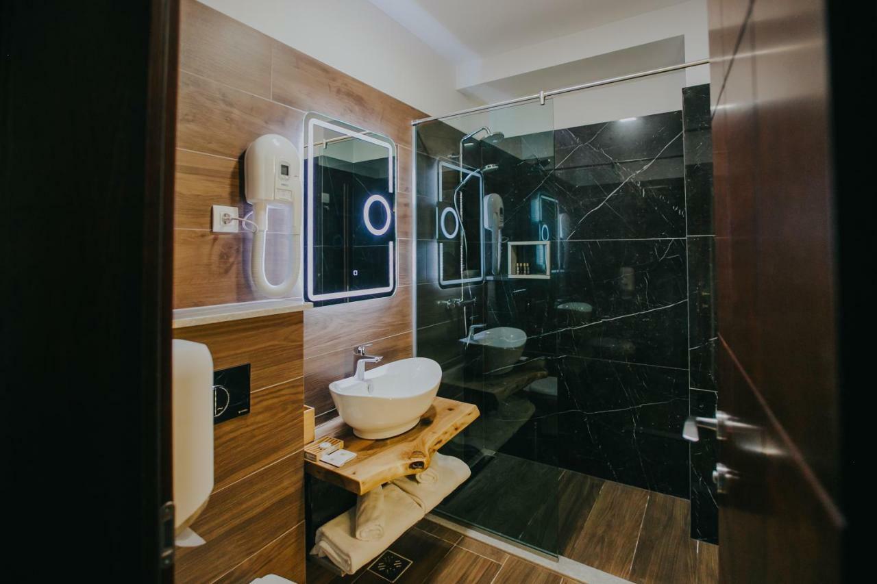 Lostrita - Pastravrie, Hotel & SPA Baia Mare Extérieur photo