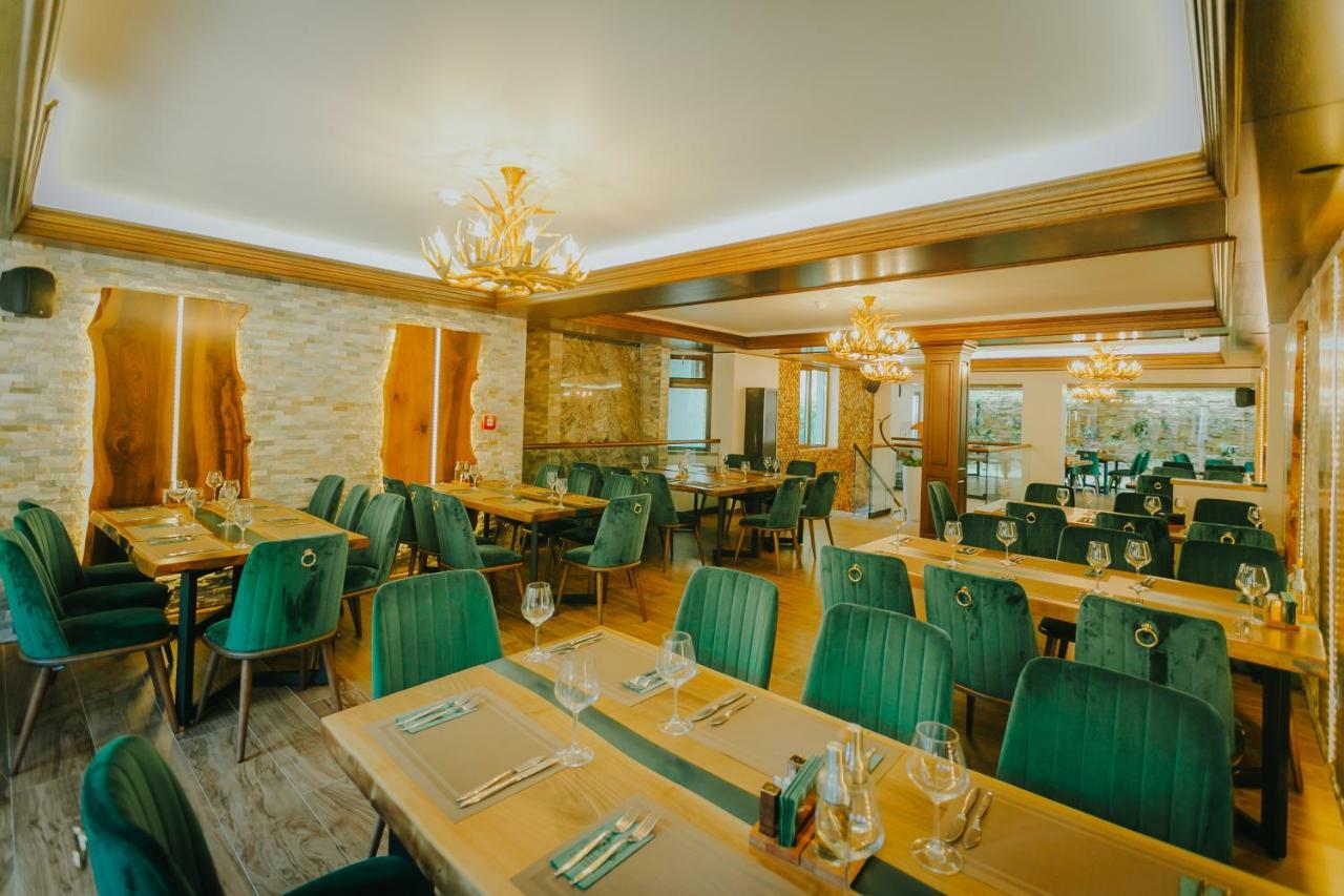 Lostrita - Pastravrie, Hotel & SPA Baia Mare Extérieur photo